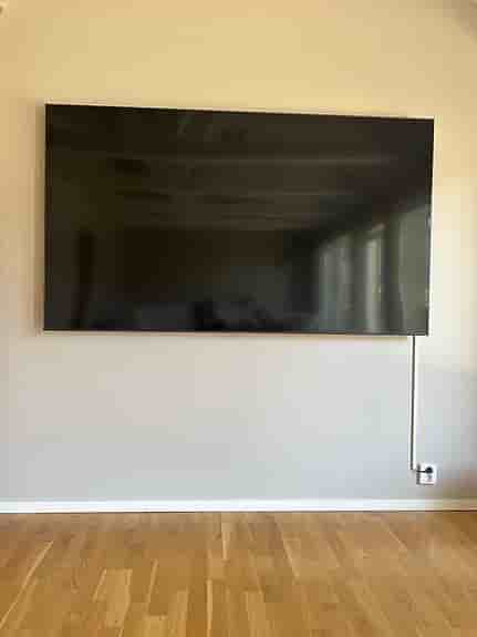 Samsung UE85AU7105KXXC 85" 4K UHD TV