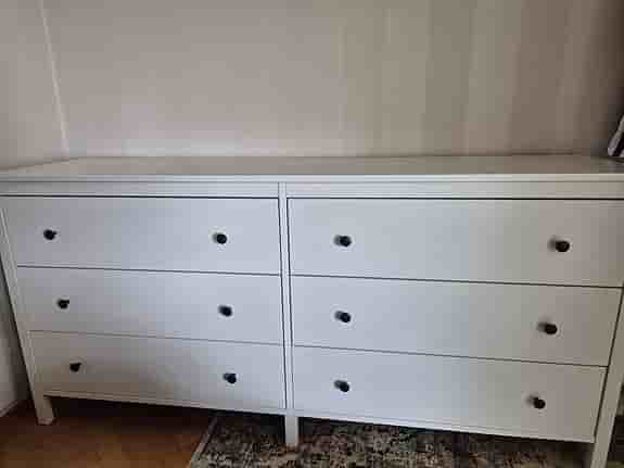 Byrå från IKEA (Hemnes)