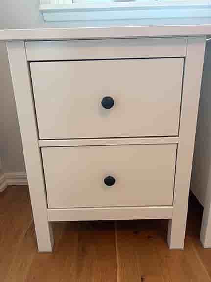 2 st vita byråar/sängbord IKEA Hemnes