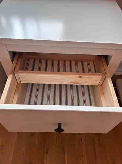 2 st vita byråar/sängbord IKEA Hemnes