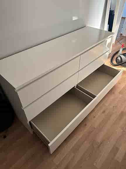 Ikea malmbyrå