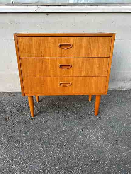 Retro teakbyrå – Bröderna Gustafssons Möbelfabrik (60-tal)