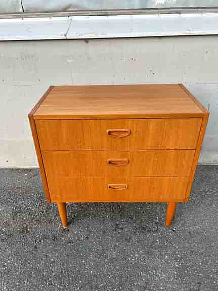 Retro teakbyrå – Bröderna Gustafssons Möbelfabrik (60-tal)