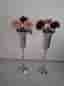 Dekoration vaser med plast blommor