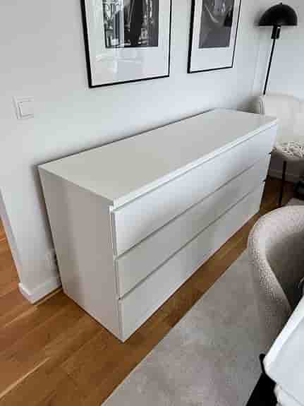 Malm byrå IKEA