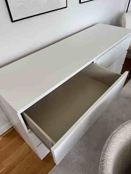Malm byrå IKEA