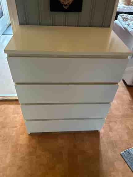 IKEA MALM Byrå