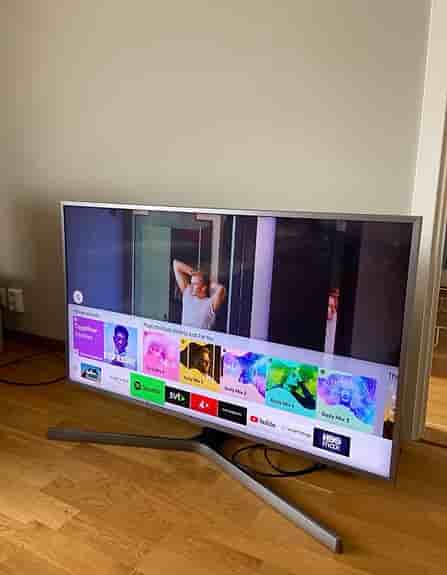 Samsung 43" 4K Smart TV (Komplett + Kartong)