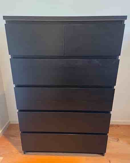 IKEA MALM byrå – mörkbrun