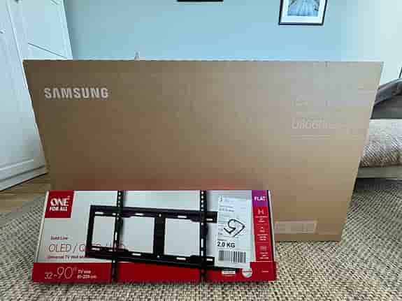 Samsung Crystal UHD U8000F TV 43 tum - NY
