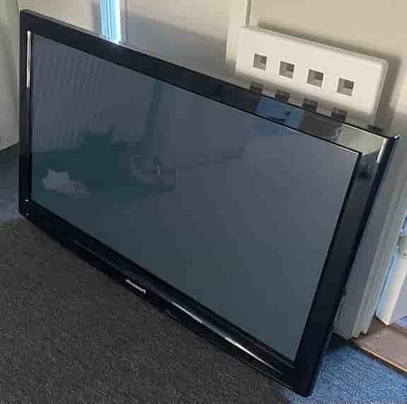 Panasonic 42tum plasma TX-P42C2E
