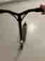 Svart trick sparkcykel
