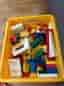 LEGO DUPLO klossar och basplattor med fordon och figurer