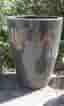 Stora ytterkrukor i keramik grå och vita