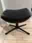 Fotpall Elegance med svart metallfot