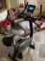 Abilica Straight Up motionscykel med display svart
