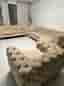 Chesterfield soffgrupp i sammet – 3+2+1 sits – Beige