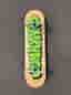 Junkyard skateboard med griptape och hjul