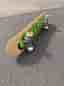 Junkyard skateboard med griptape och hjul