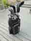 Cobra golfset XL Speed, Black Gold med vagnbag och klubbor, höger, grafit