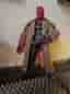Hellboy actionfigur med vapen