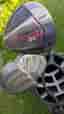 Wilson Deep Red 3 Golfset inkl bag och vagn