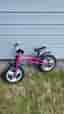 Lila springcykel från JD Bug