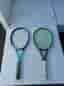 Tennisracketar svart/grön och svart/turkos