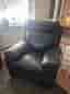Svart soffgrupp med recliner