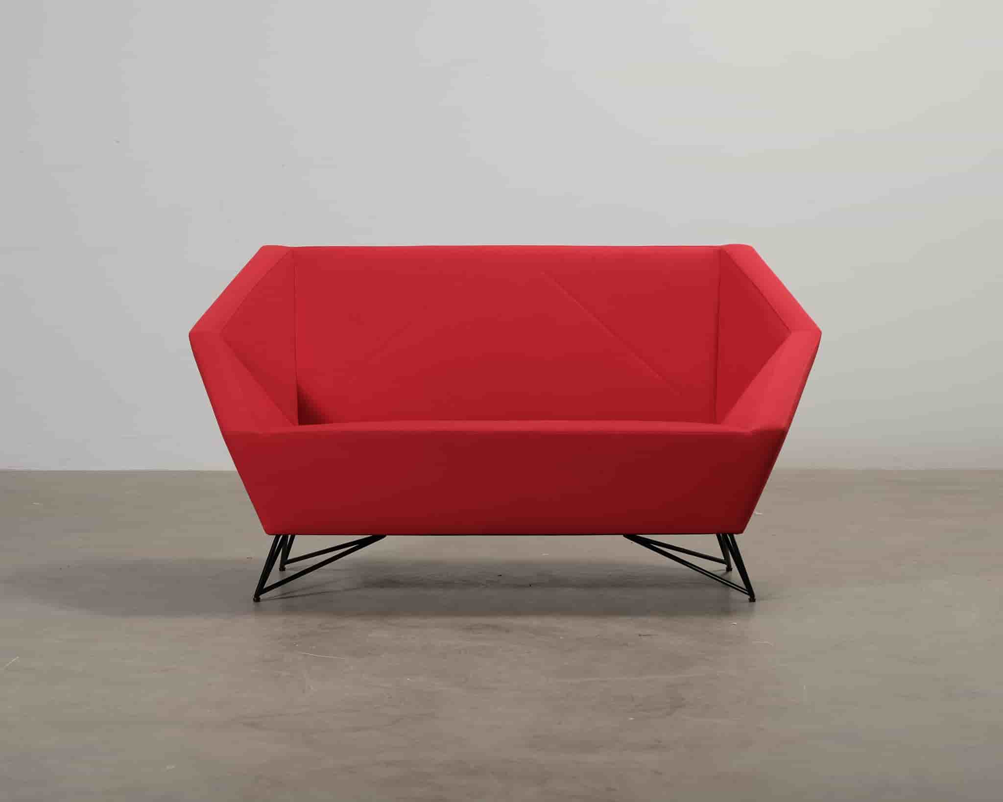 Prostoria 3angle 2-sits soffa röd