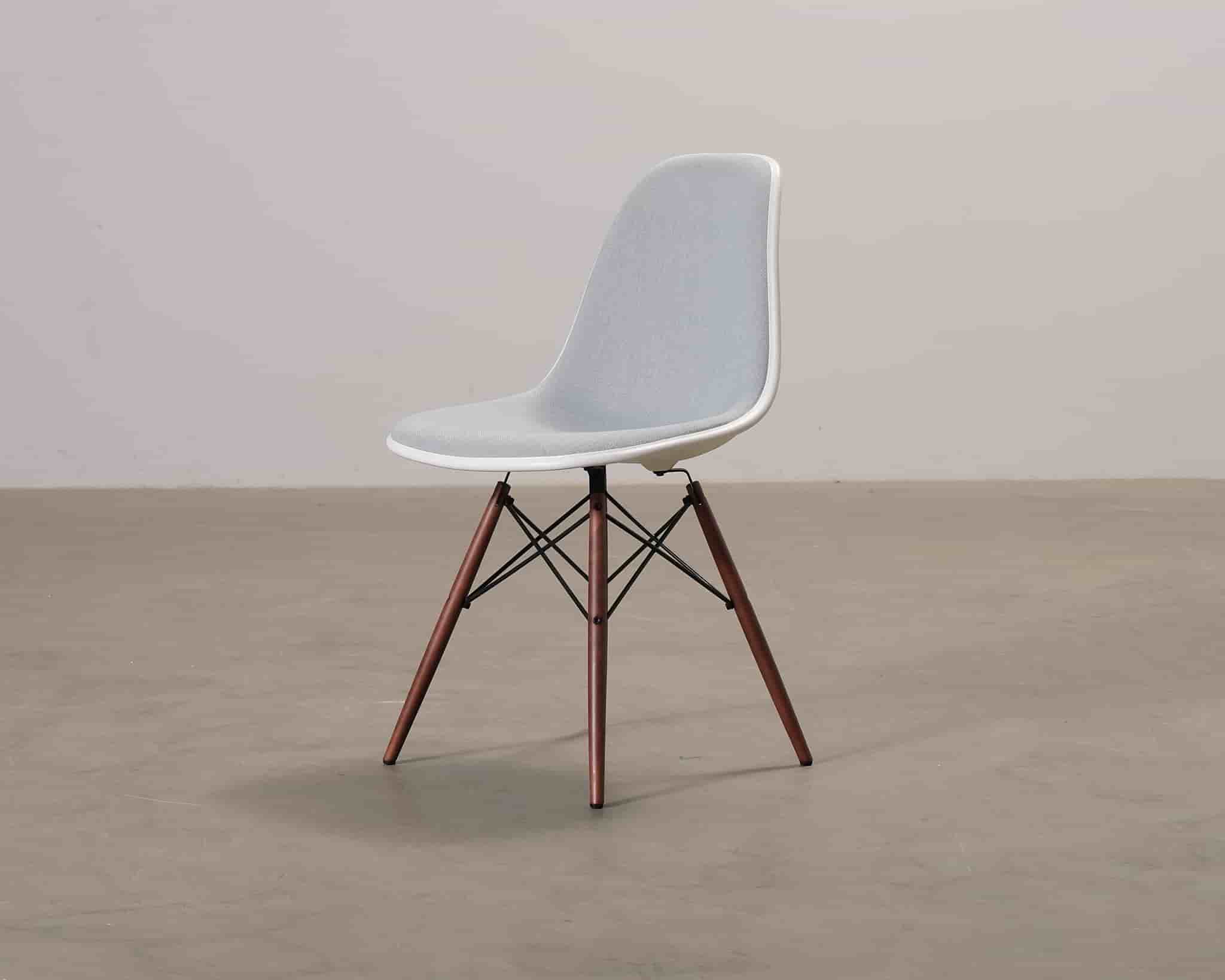 Vitra Eames DSW stol