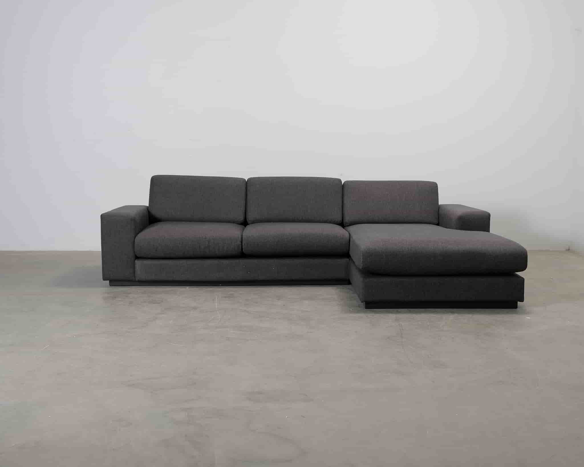 Bolia 3-sits bäddsoffa med divan grå.