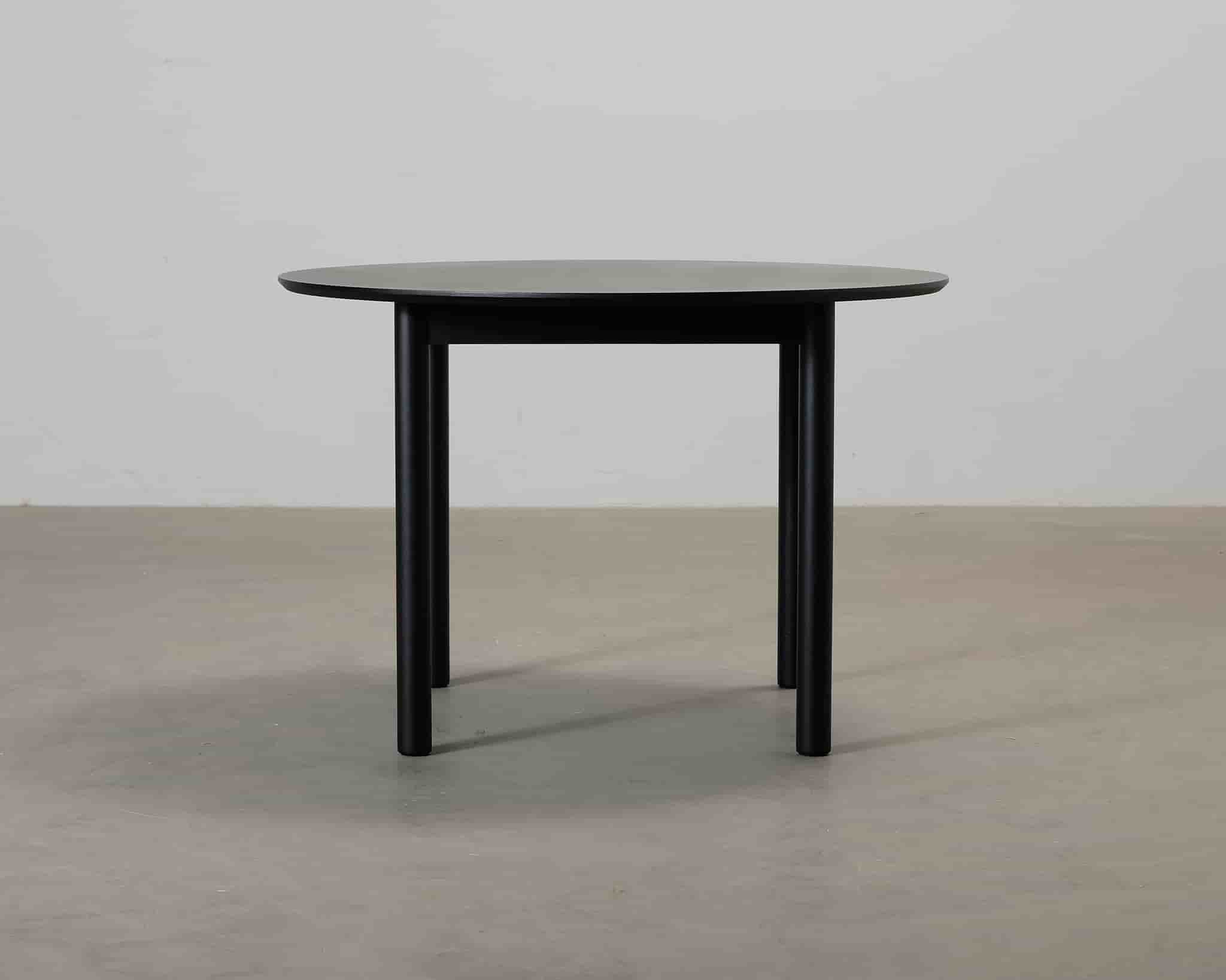 Decotique Milo runt matbord svart ø 110 cm