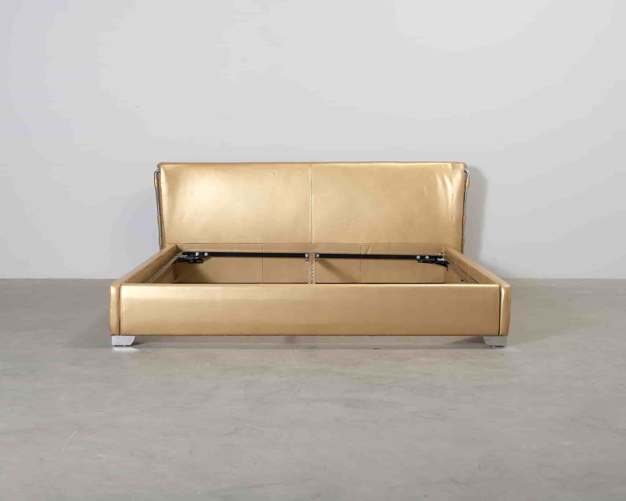 Tarun sängram 180 cm guld
