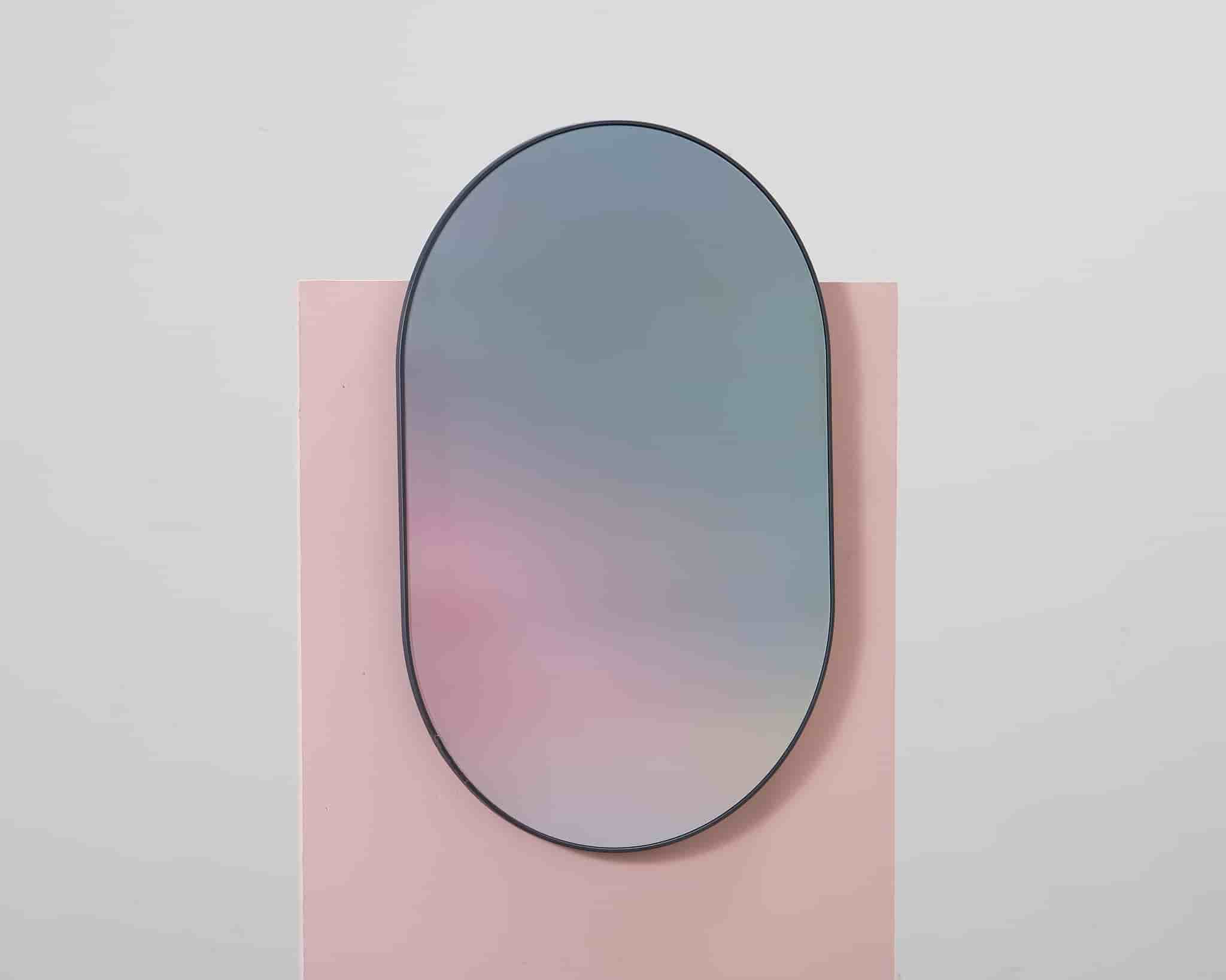 Fritz Hansen Studio Roso Oval spegel