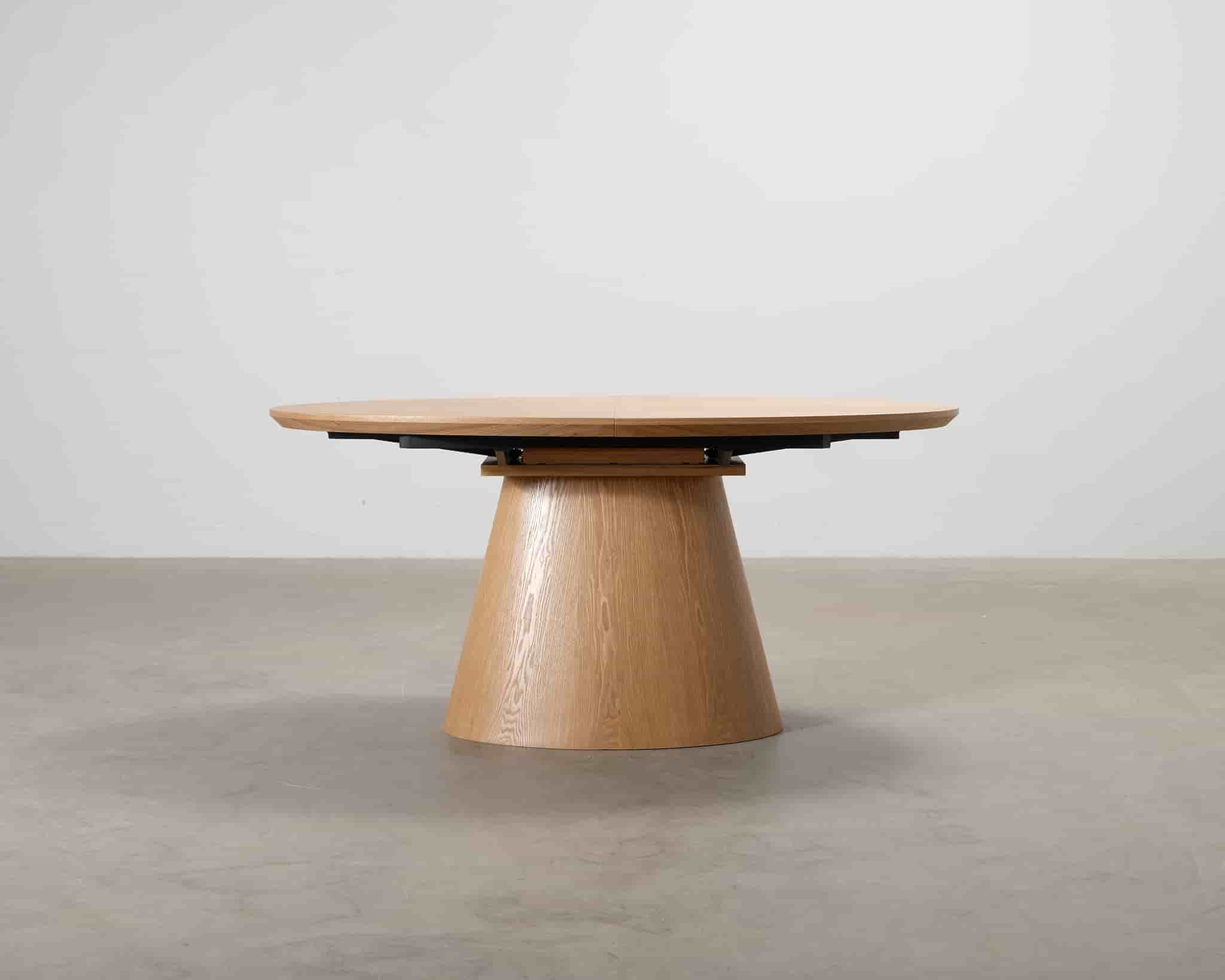 Cosmopolitan Design Max utdragbart matbord