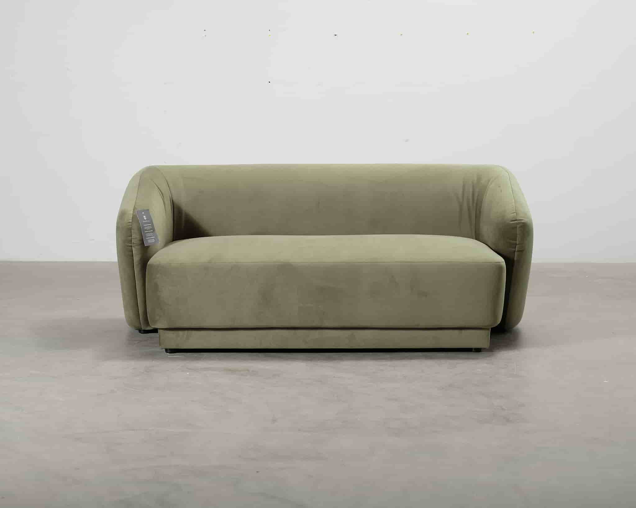 CXL by Christian Lacroix Louis 2-sits soffa grön