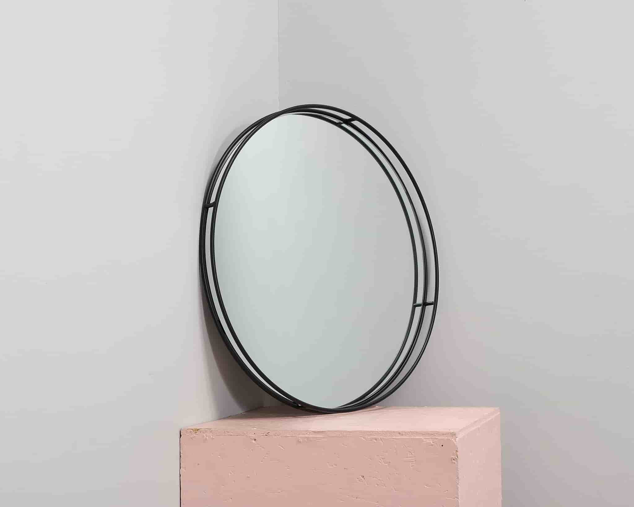 FeelDesign Mood spegel ø 62 cm svart