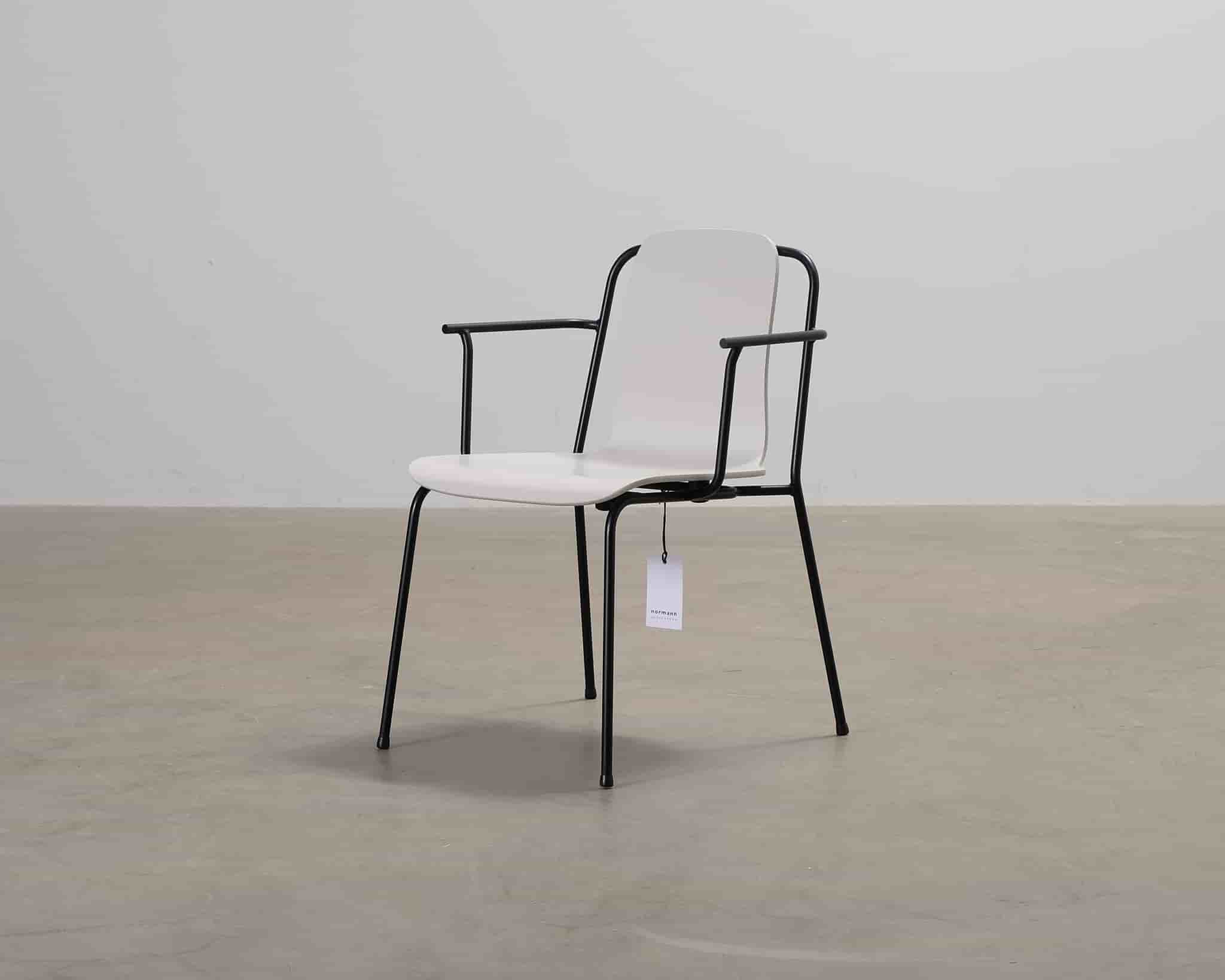 Normann Copenhagen Studio stol vit