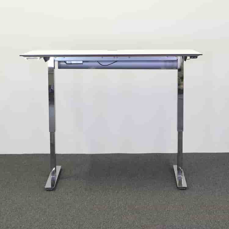Elektriskt höj-och sänkbart  skrivbord