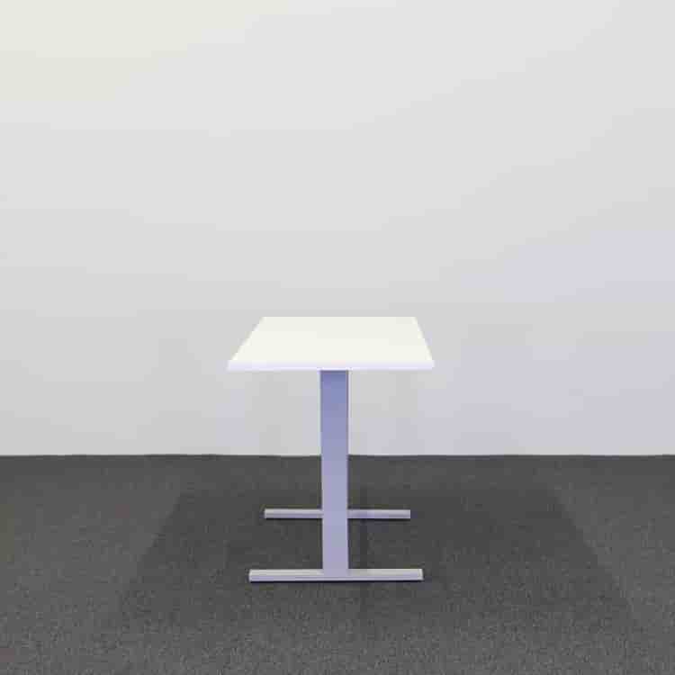 Fast Skrivbord 140 cm