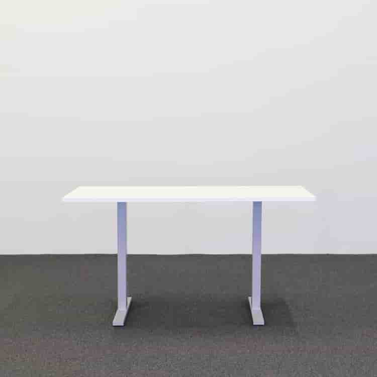 Fast Skrivbord 140 cm