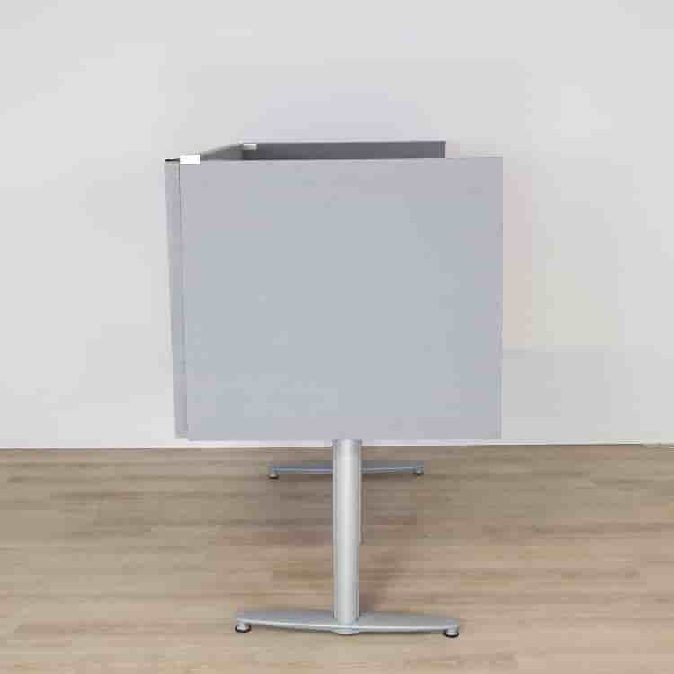 Elektriskt höj- och sänkbart  skrivbord  160 cm