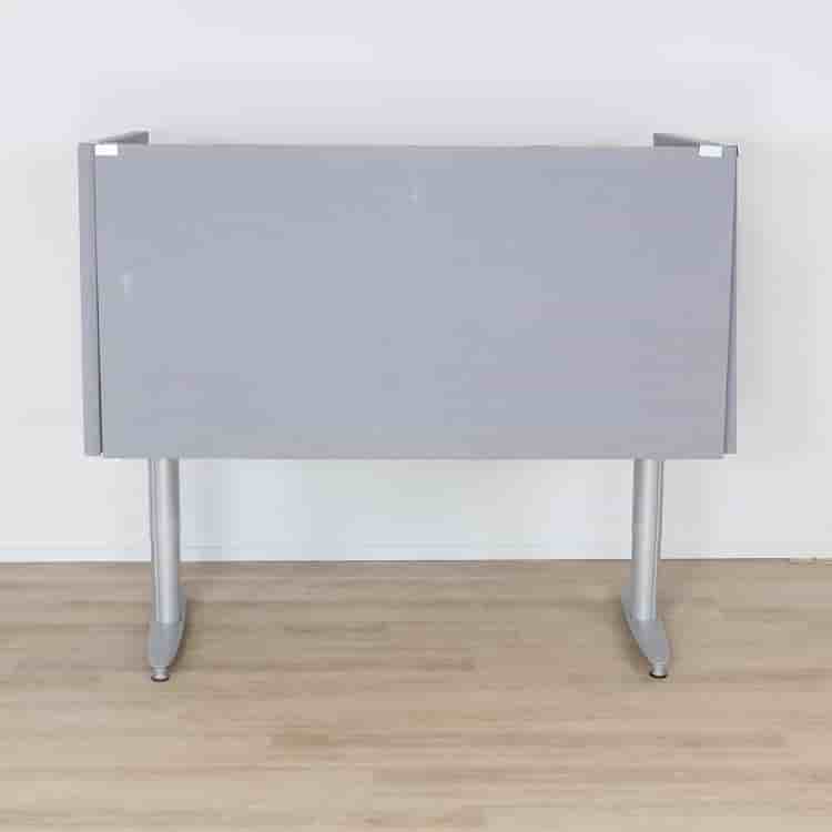 Elektriskt höj- och sänkbart  skrivbord  160 cm