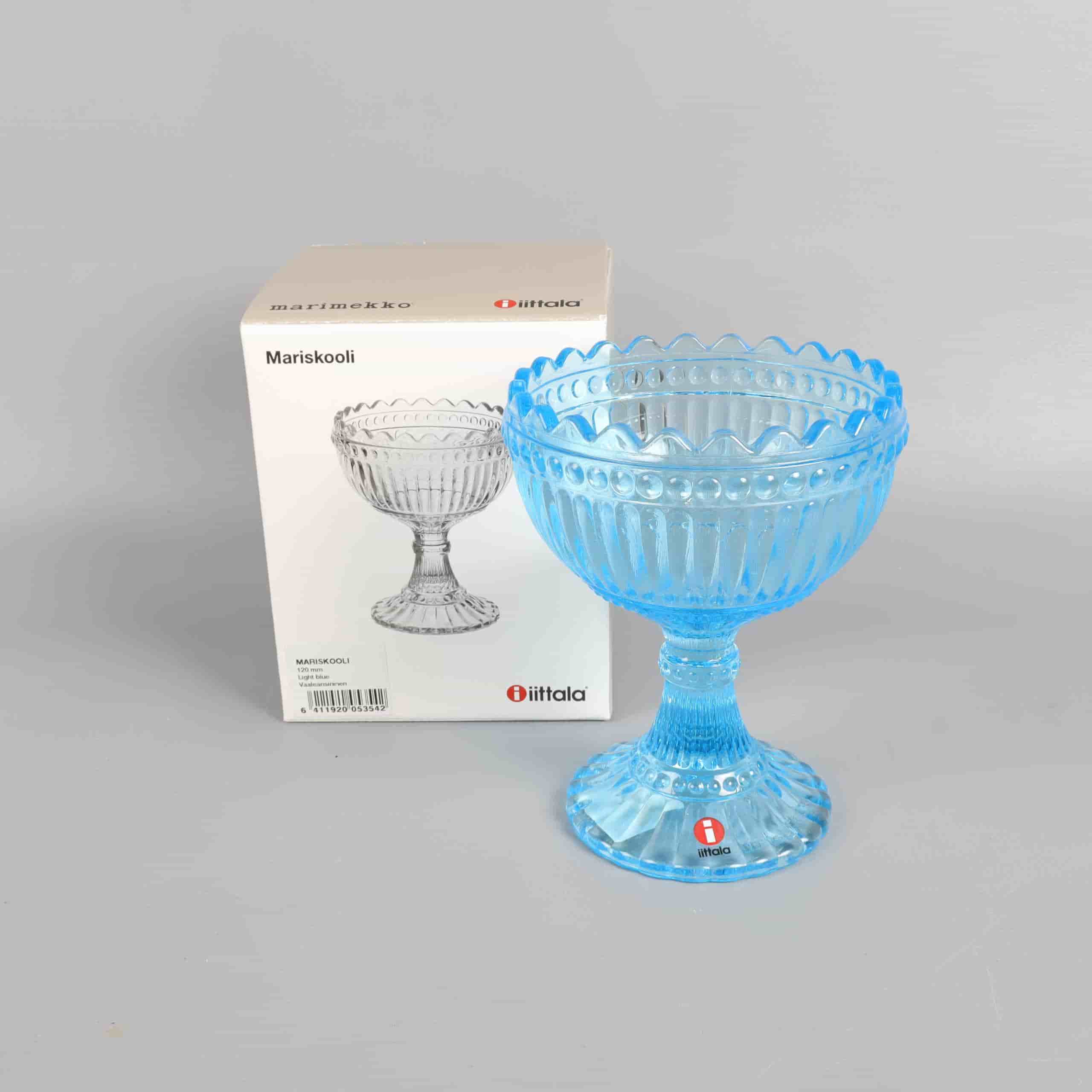 Iittala Marimekko Mariskooli ljusblå dekorativ skål på fot