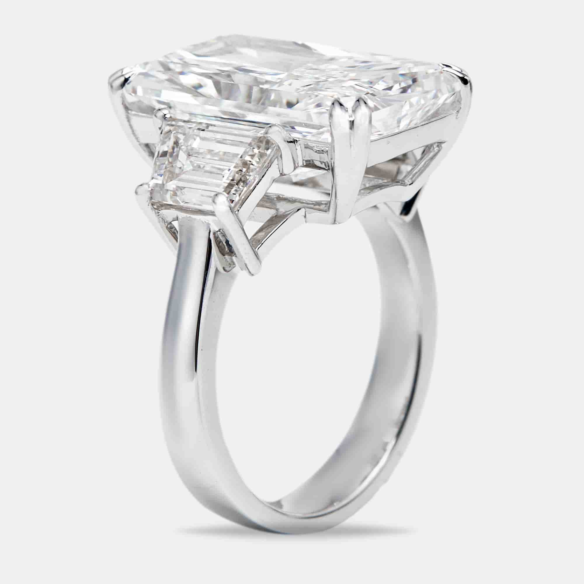 17.00 cts Radiant Cut and Trapezoid Lab Grown Diamond 18k White Gold Ring Size 51