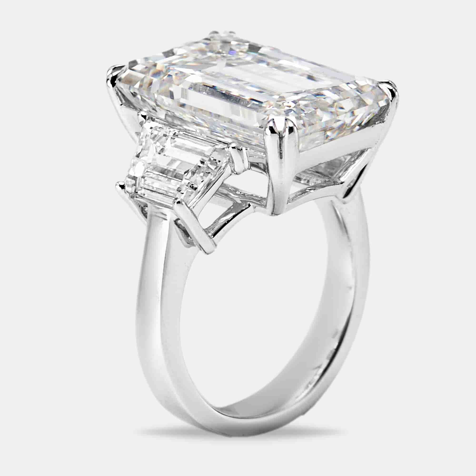 14.00 cts Emerald Cut and Trapazoid Lab Grown Diamond 18k White Gold Ring Size 51
