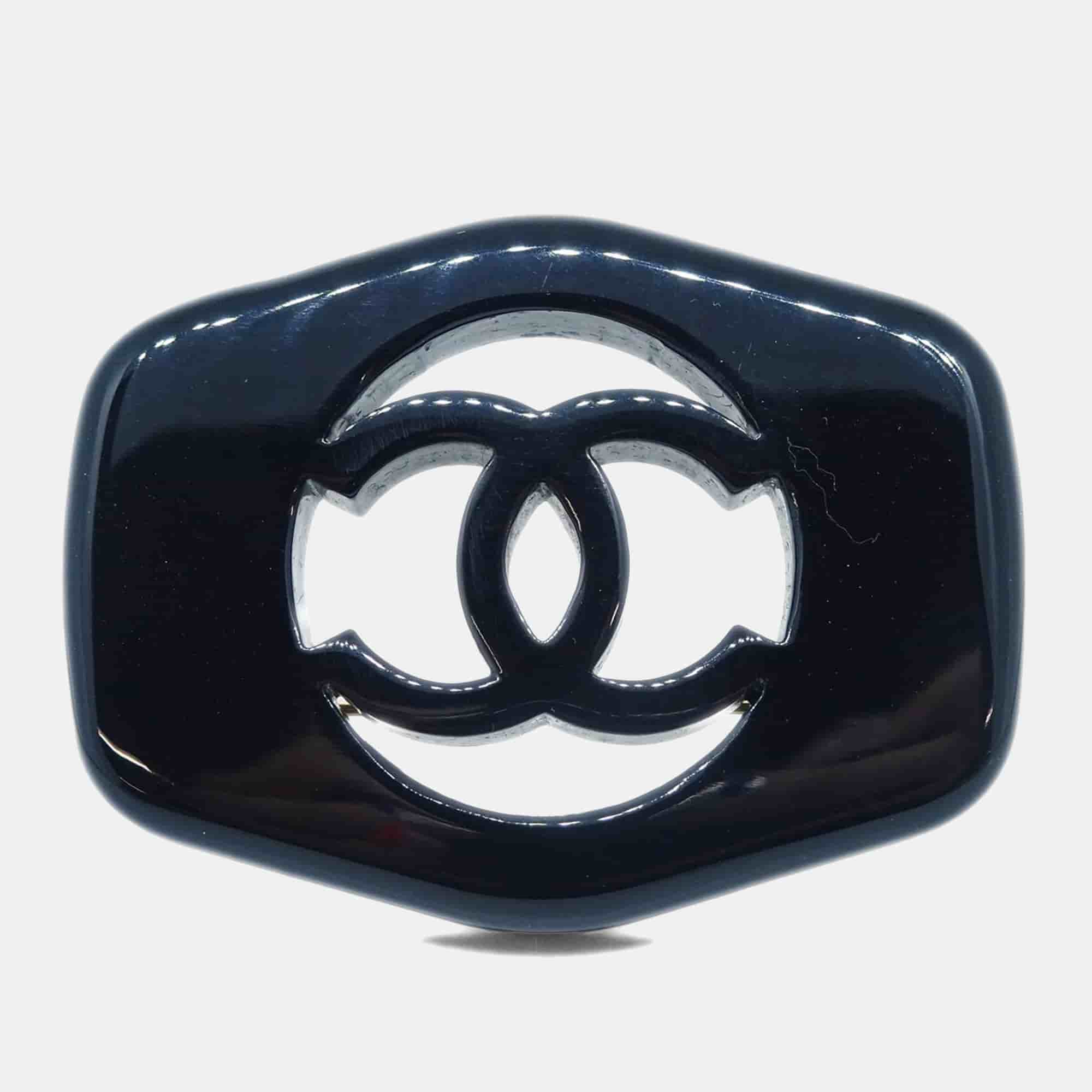 Chanel Brooch Pin Black