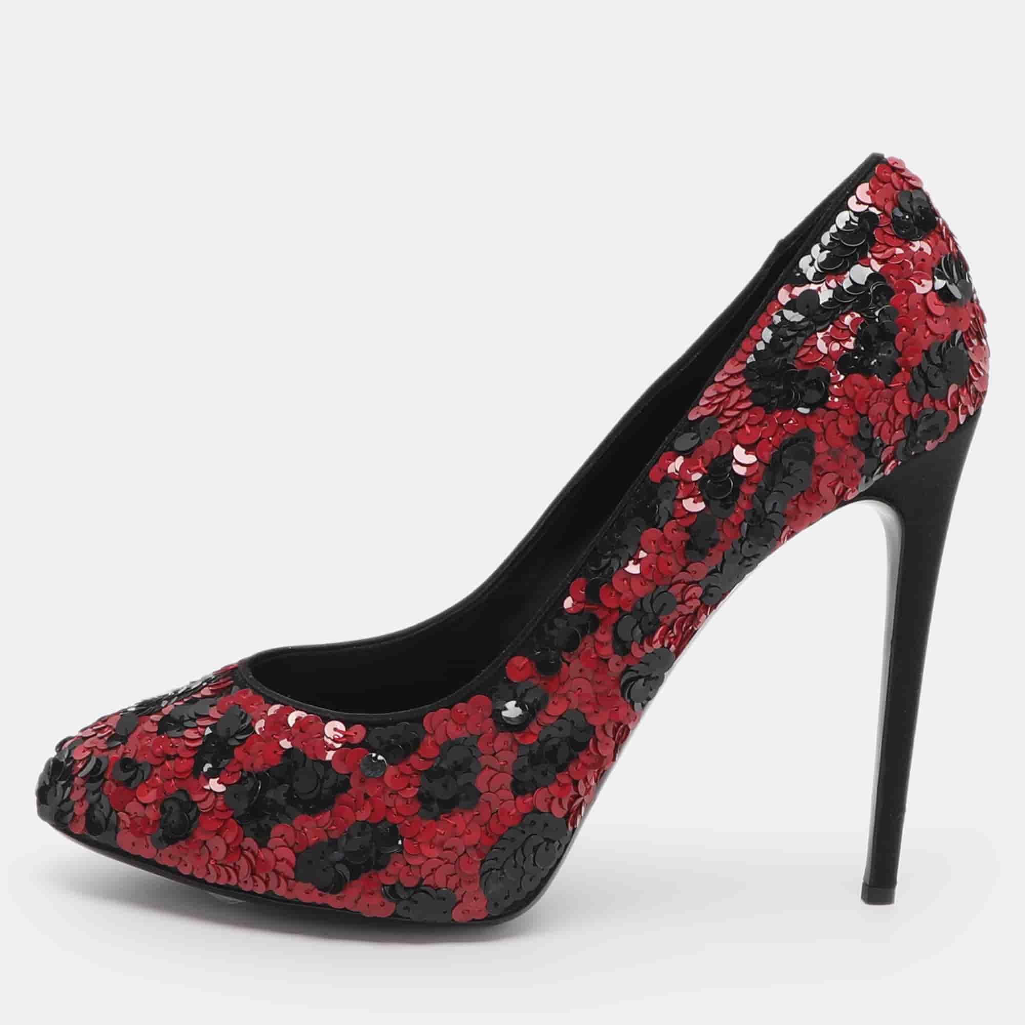 Dolce & Gabbana Size 40 Red/Black Sequins Pumps