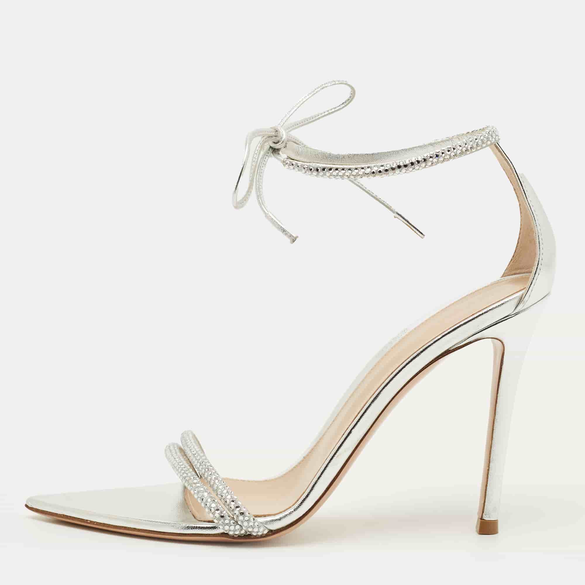 Gianvito Rossi Montecarlo Size 38 Silver Leather Ankle Strap Sandals